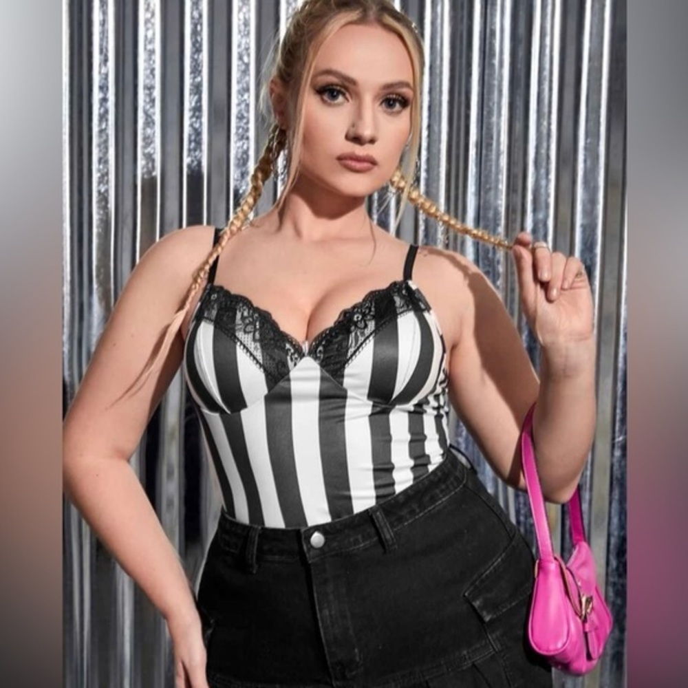 🔮 Lace Striped Camisole Tank